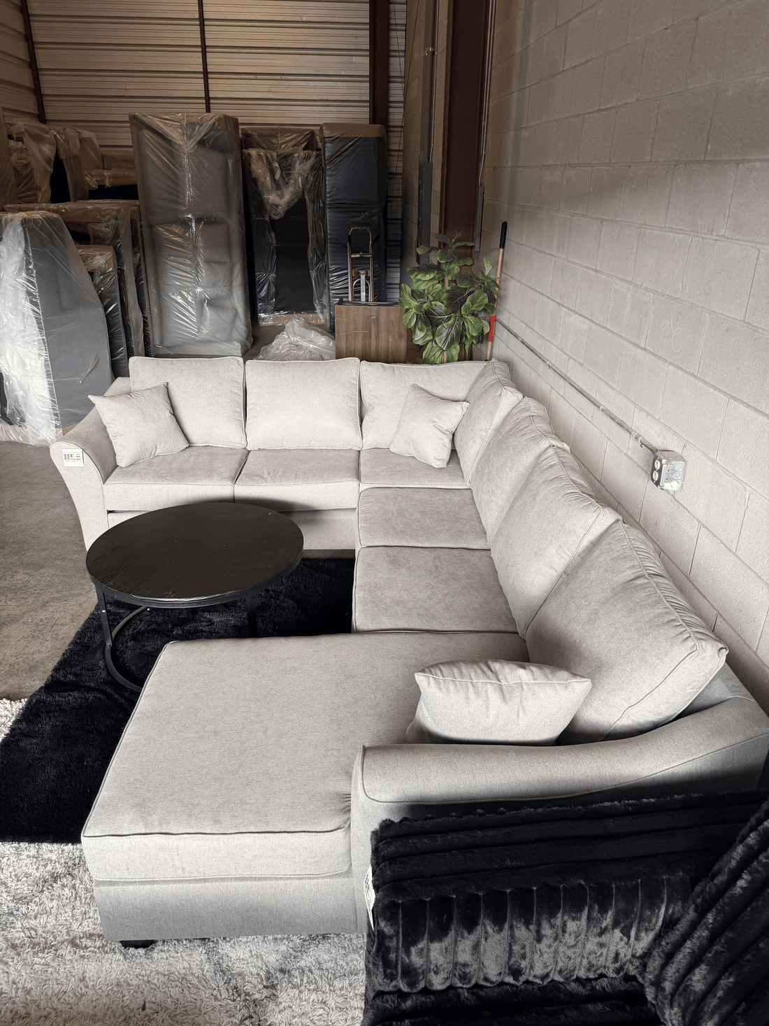 Lennox U-Shape Sectional
