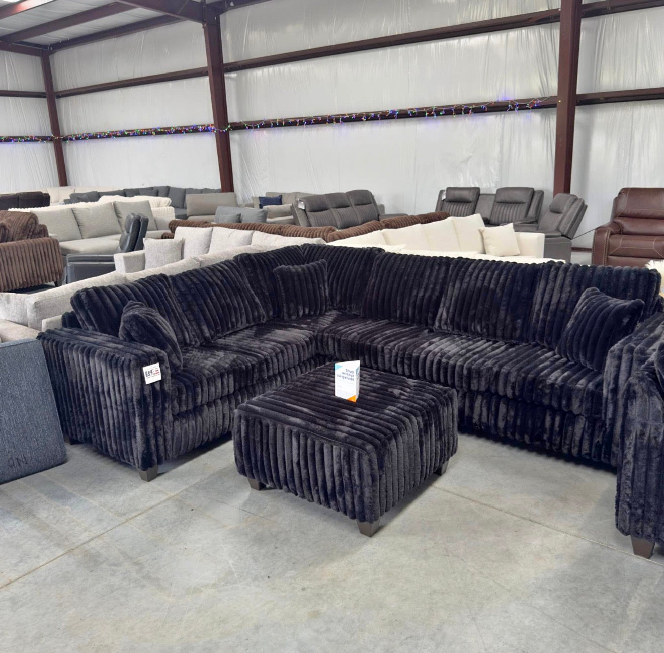 Sectional + FREE Ottoman