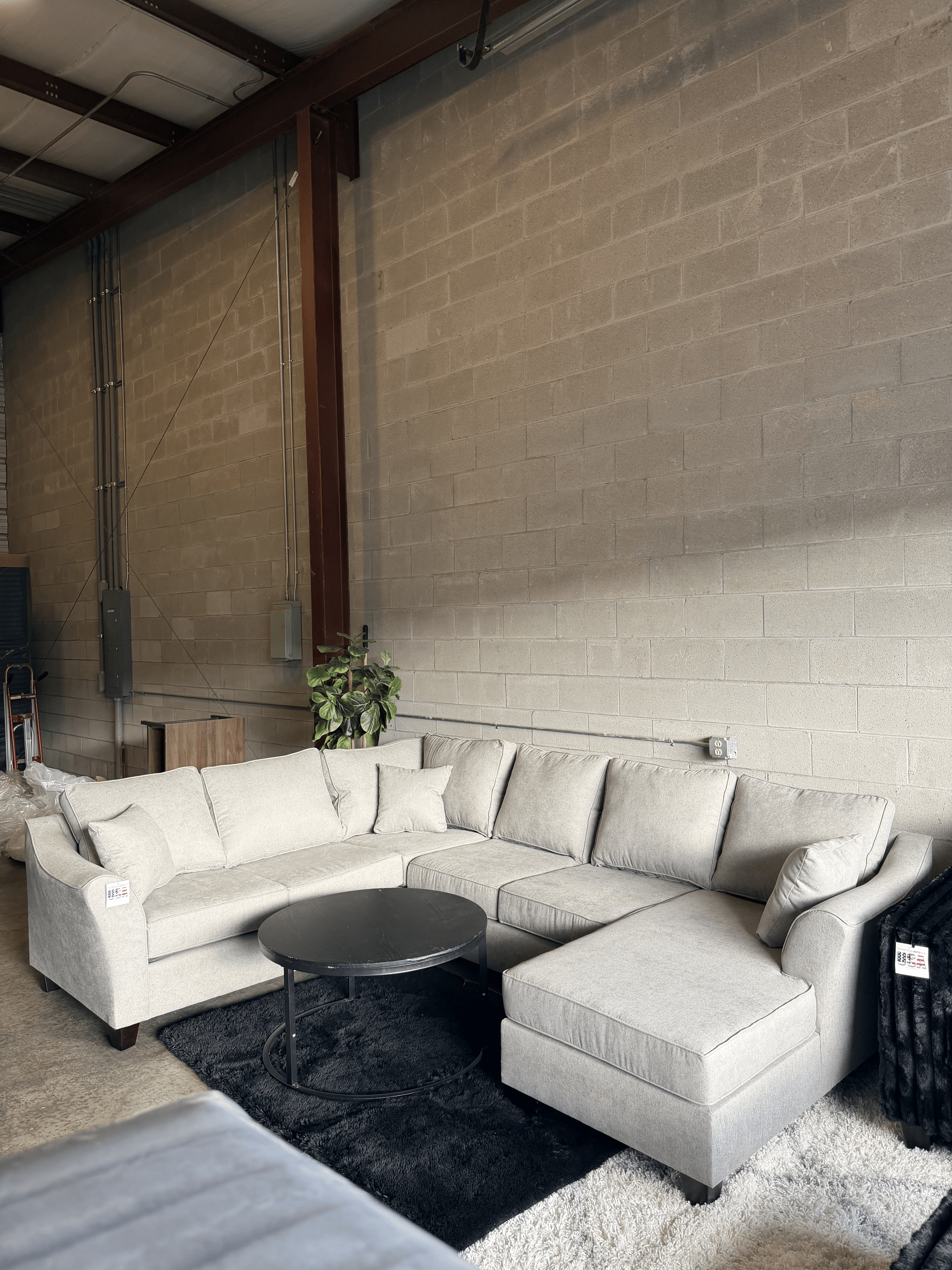 Lennox U-Shape Sectional